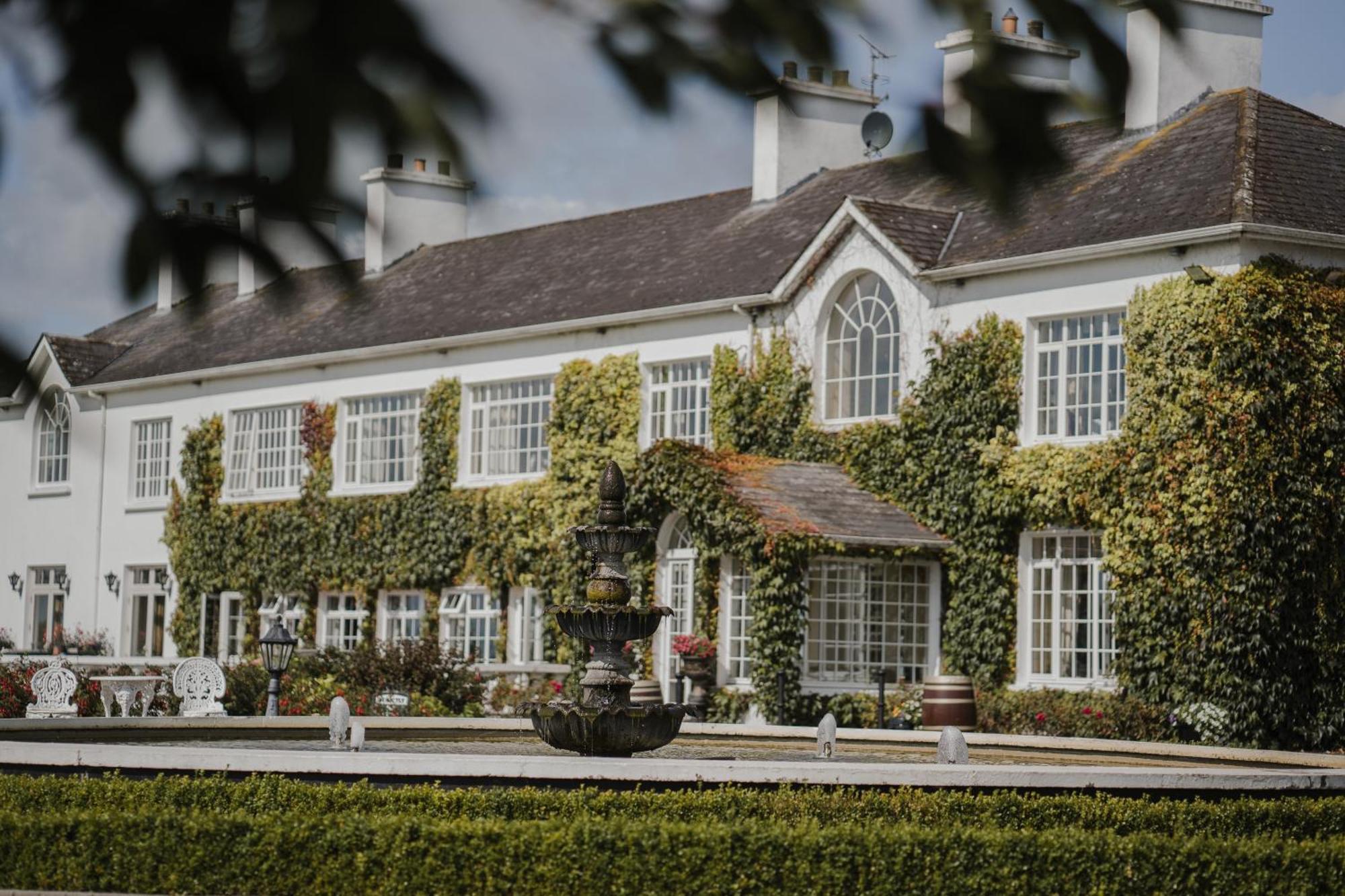 Crover House Hotel & Golf Club Mountnugent Bagian luar foto