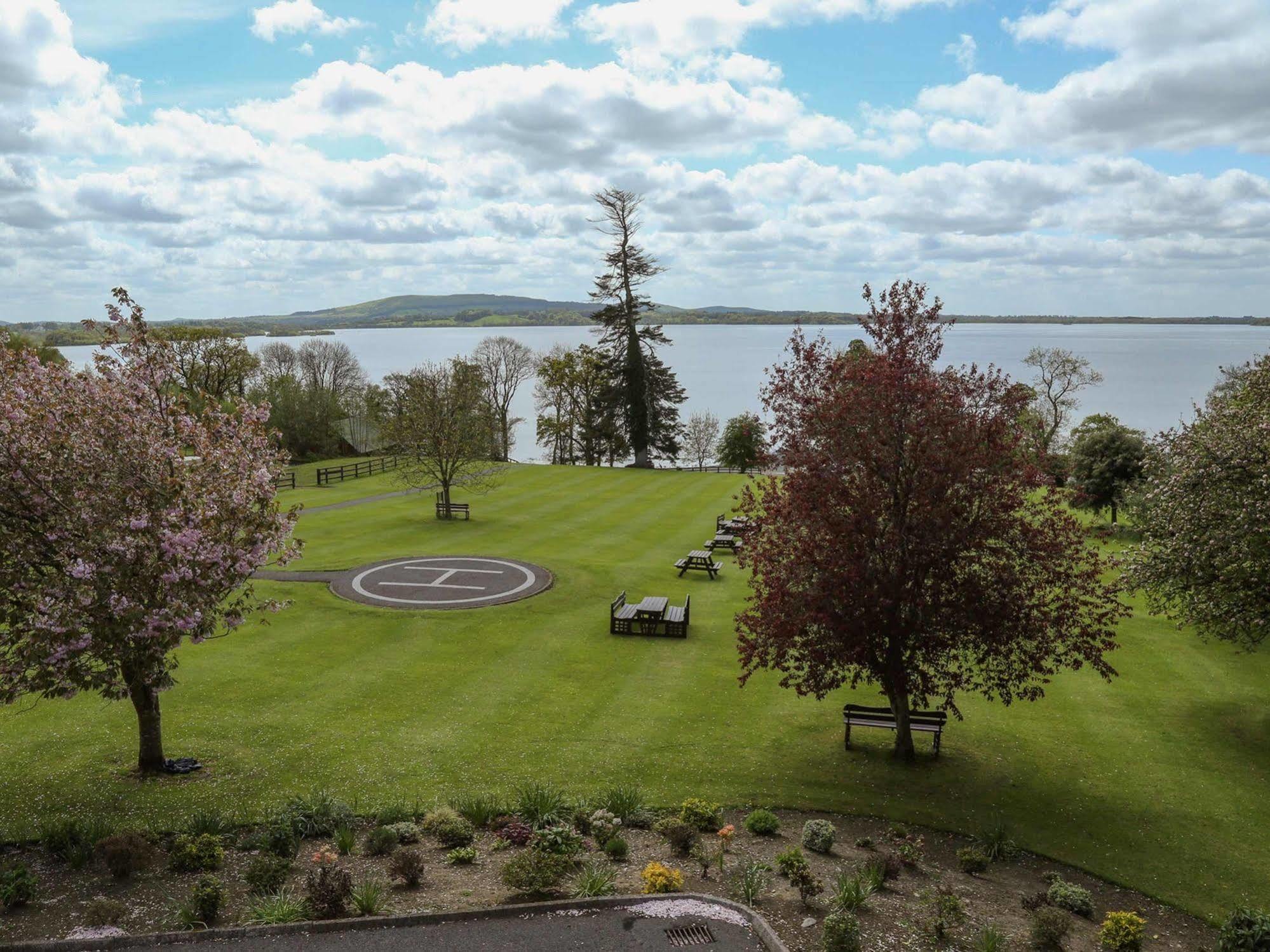 Crover House Hotel & Golf Club Mountnugent Bagian luar foto