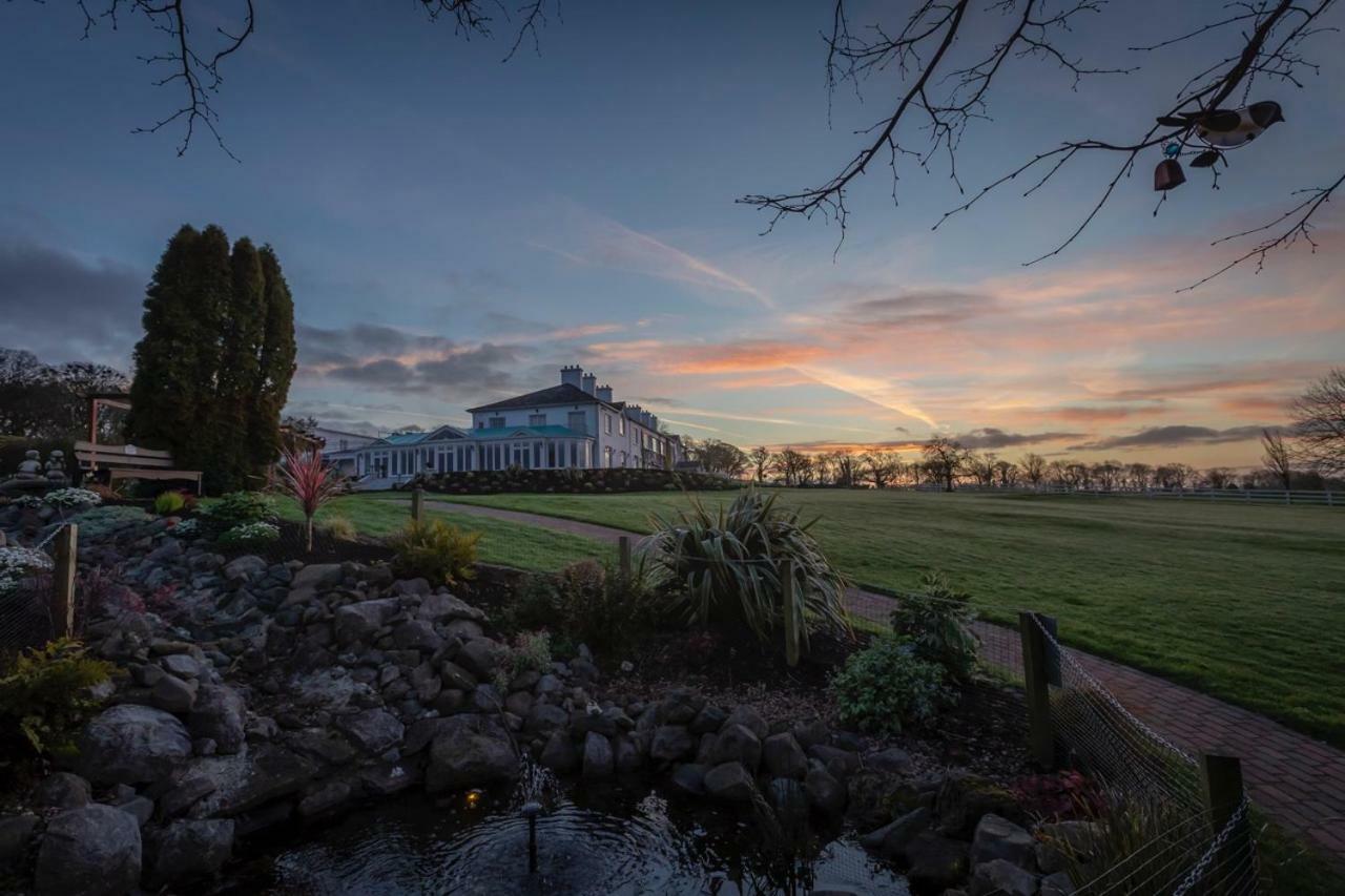 Crover House Hotel & Golf Club Mountnugent Bagian luar foto